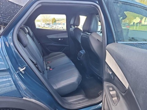 PEUGEOT 3008 1.5 BlueHDi 130ch S&S GT EAT8