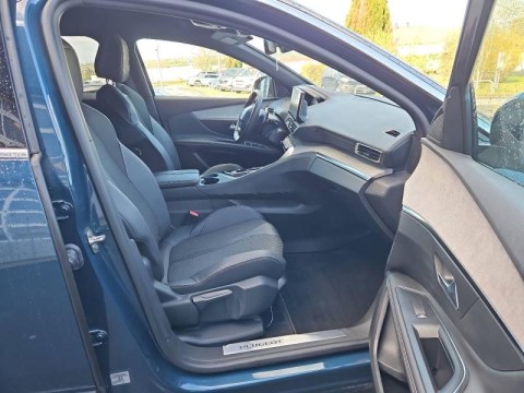 PEUGEOT 3008 1.5 BlueHDi 130ch S&S GT EAT8