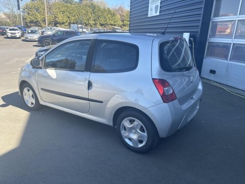 RENAULT Twingo 1.5 dCi 85ch Dynamique