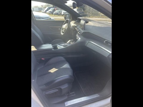 PEUGEOT 3008 1.6 BlueHDi 120ch GT Line S&S EAT6