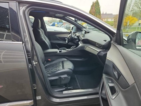 PEUGEOT 3008 2.0 BlueHDi 180ch S&S GT EAT8