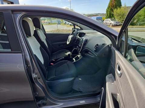 RENAULT Captur 1.5 dCi 90ch Stop&Start energy Intens ecoÂ² Euro6 2016