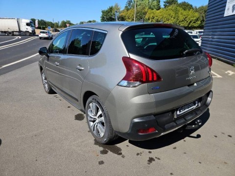 PEUGEOT 3008 1.6 BlueHDi 120ch Allure S&S
