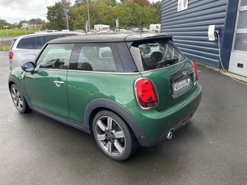 MINI Mini Cooper 136ch Edition 60 Years BVA7 109g