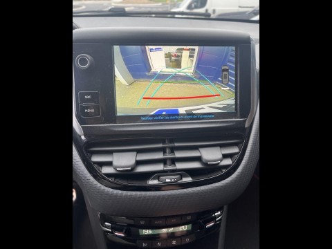 PEUGEOT 2008 1.2 PureTech 110ch Allure S&S EAT6