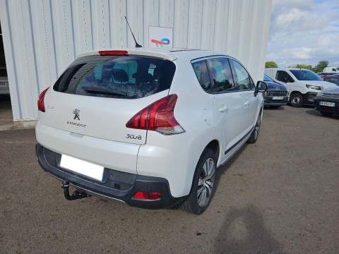 PEUGEOT 3008 1.6 HDi115 FAP Allure
