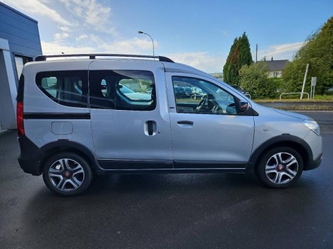 DACIA Dokker 1.3 TCe 130ch FAP Stepway