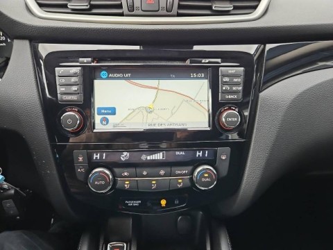 NISSAN Qashqai 1.5 dCi 110ch Connect Edition