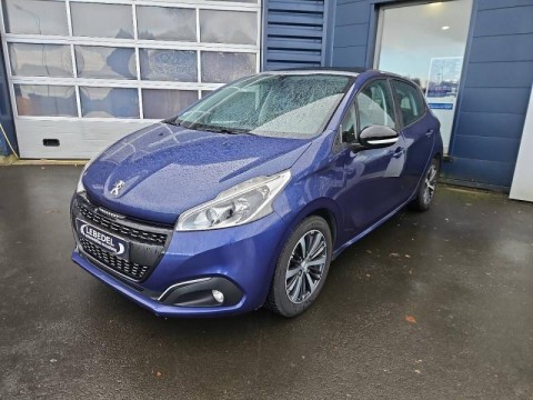PEUGEOT 208 1.2 PureTech 82ch Allure 5p