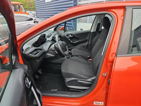 PEUGEOT 208 1.2 PureTech 82ch E6.c Active 5p