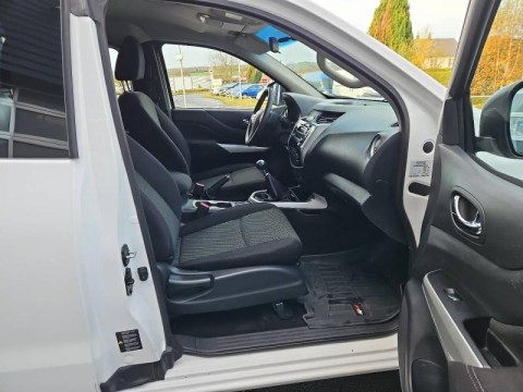 NISSAN Navara 2.3 dCi 160ch King-Cab N-Connecta 2018