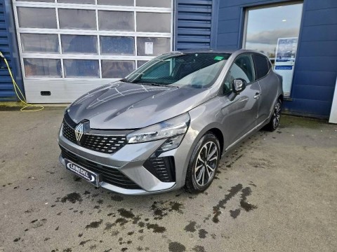 RENAULT Clio 1.0 TCe 90ch Techno - 24